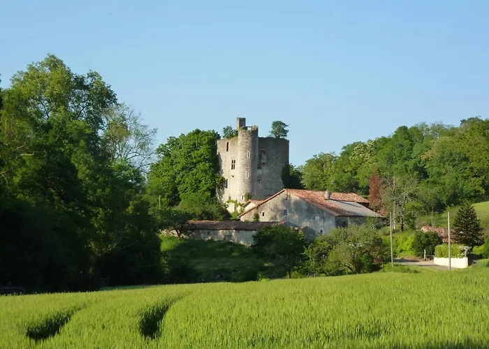 Du Chateau L'hubertiere Bouresse
