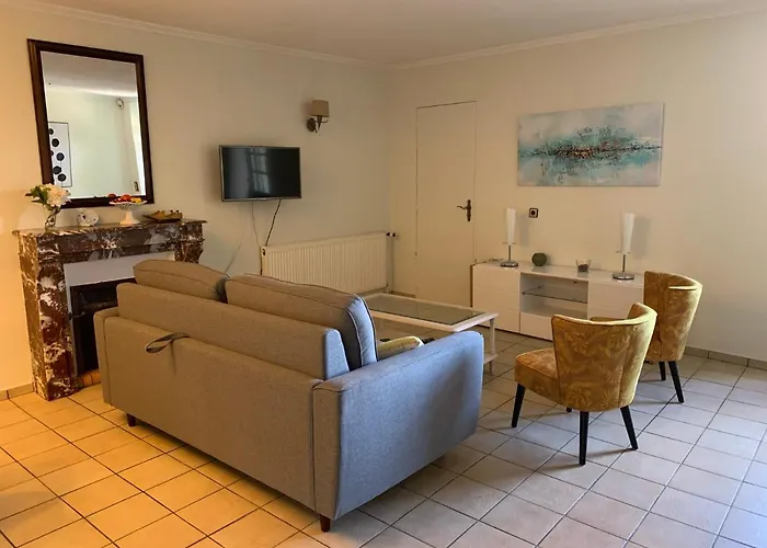 Διαμέρισμα Du Chateau L'hubertiere *