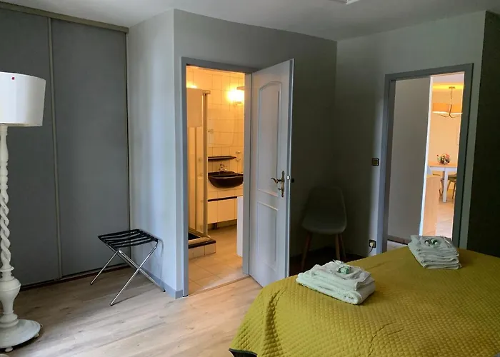 Διαμέρισμα Du Chateau L'hubertiere *